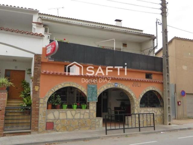 Chalet en venta en Lliçà D'amunt, Barcelona