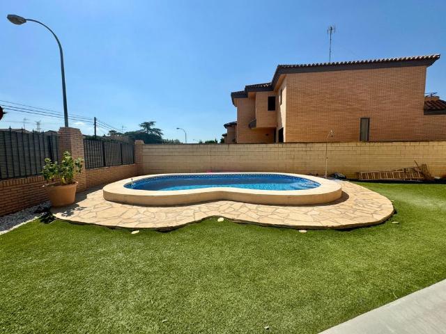 Chalet en venta en Entrepins, el Camp de Túria