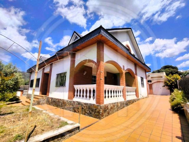 Chalet en venta en Cànoves, Vallès Oriental
