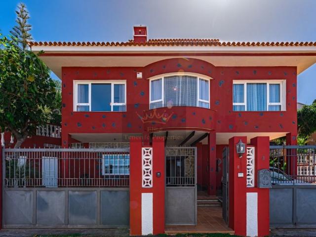Chalet en venta en El Sauzal, Canarias