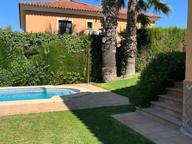 Chalet en venta en Santa Isabel, San Juan De Aznalfarache