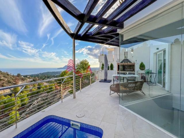 Villa en venta en Altea