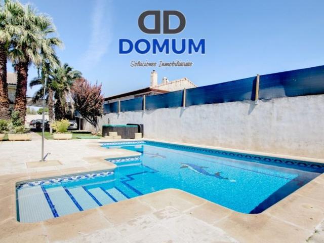 Chalet en venta en La Raya de Velilla, Mejorada Del Campo