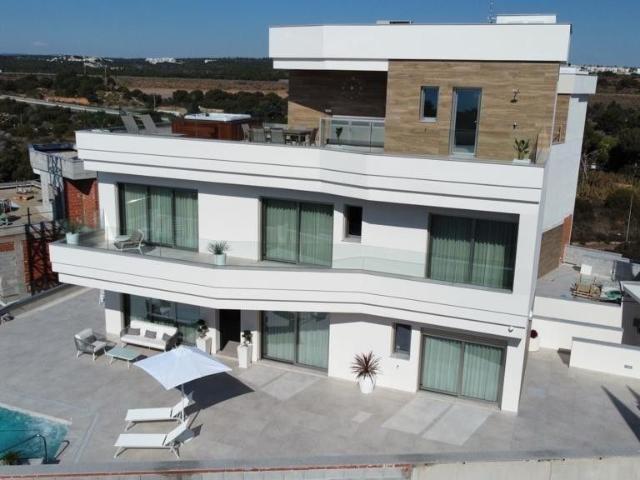 Chalet en venta en La Aparecida, el Baix Segura / La Vega Baja