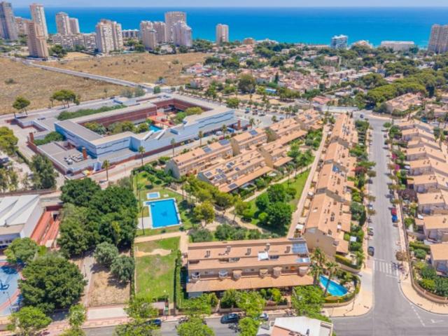Chalet en venta en Platja de Mutxavista, l'Alacantí