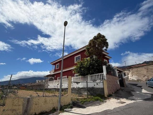 Chalet en venta en Araya, Candelaria