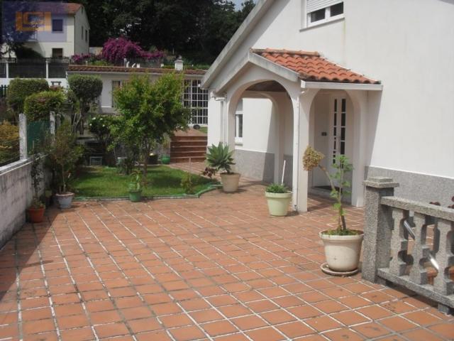 Chalet en venta en Teis, Vigo