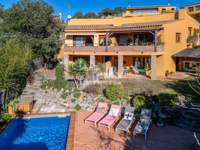 Villa en venta en Begur, Residencial Begur