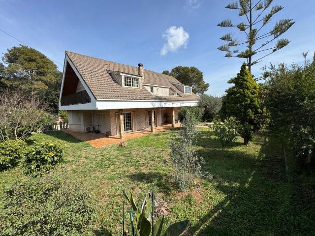 Chalet en venta en Can Güell, Baix Llobregat