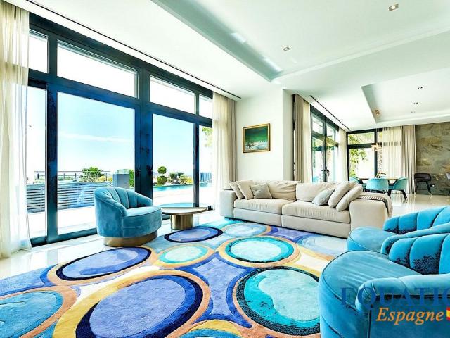 Chalet en venta en la Marina Baixa, Valencia
