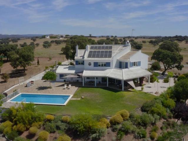 Chalet en venta en La Carolina, Andalucía