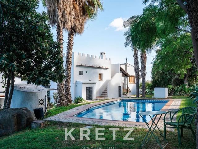 Villa en venta en Coín, El Rodeo