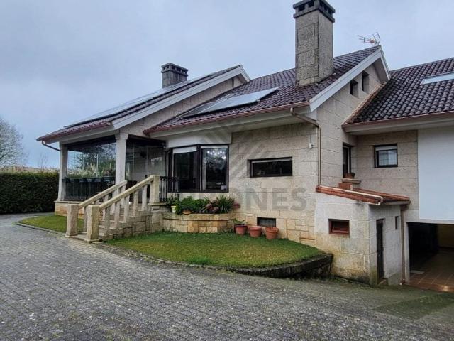 Chalet en venta en As Telleiras, Vigo