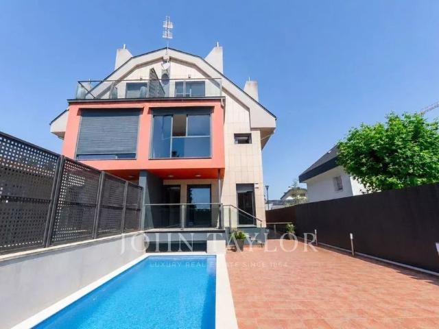 Chalet en venta en Pozuelo De Alarcón, Madrid