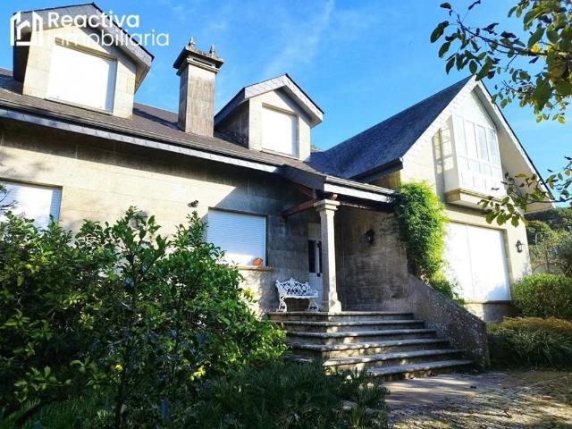 Chalet en venta en Villestro, Santiago