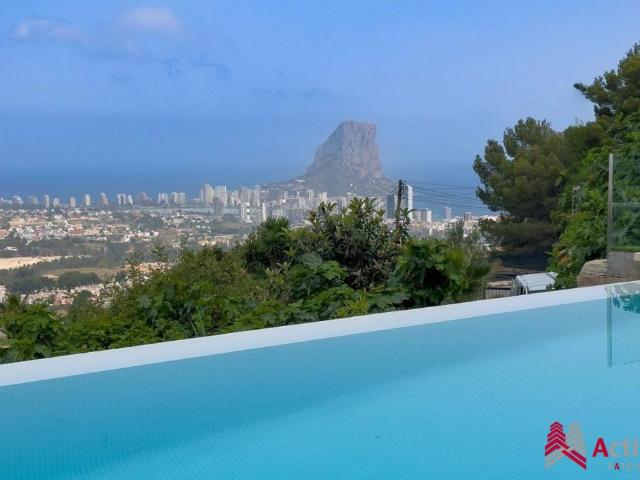 Chalet en venta en Calpe, Valencia