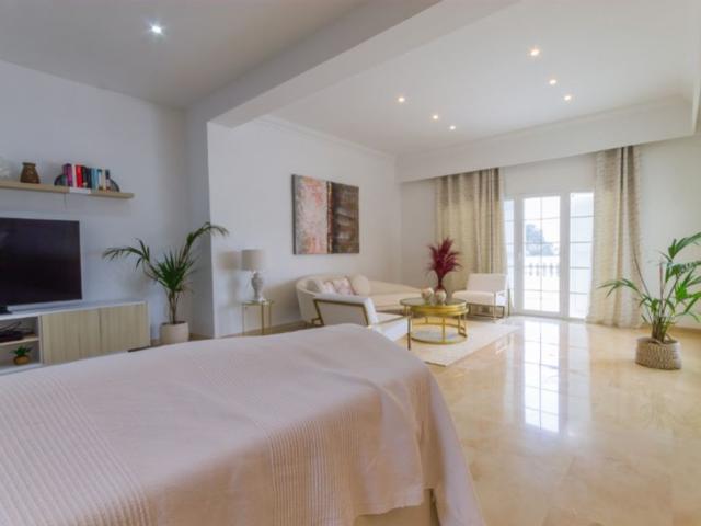 Chalet en venta en es Camp de Mar, Serra de Tramuntana