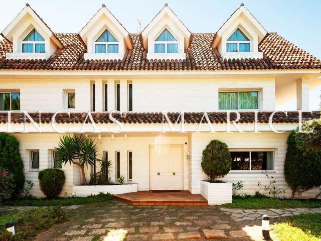 Chalet en venta en Terramar, Garraf