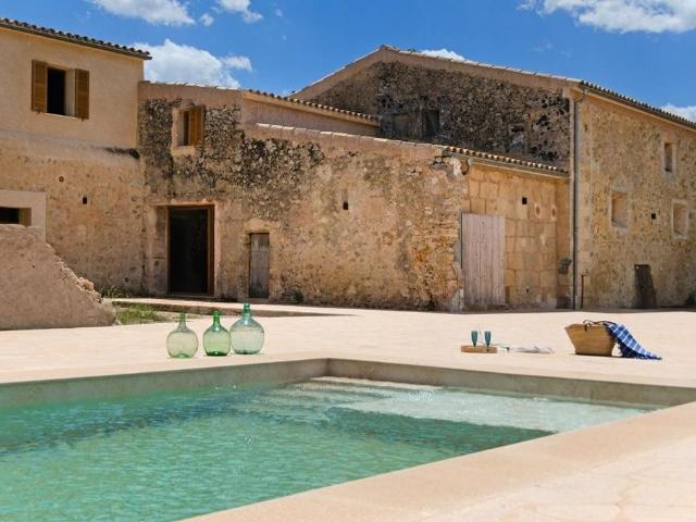 Villa en venta en Ariany