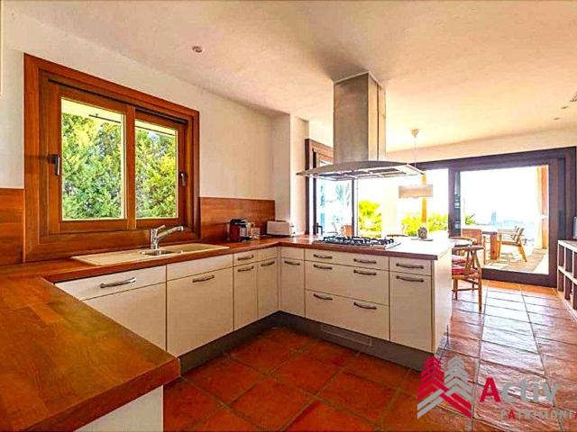 Chalet en venta en la Marina Baixa, Valencia