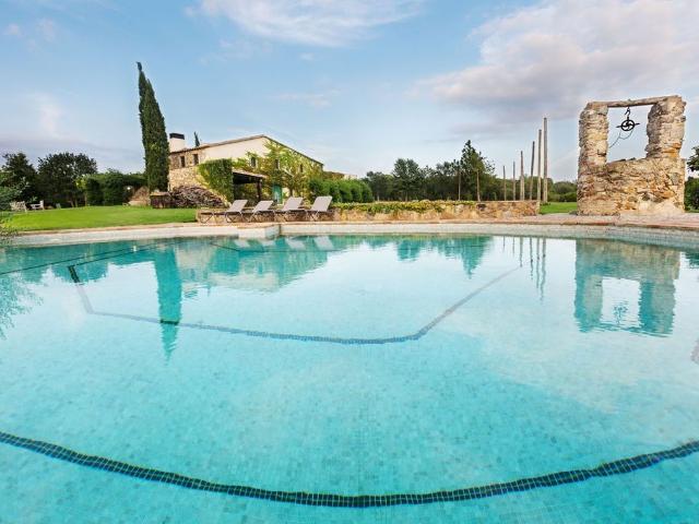 Villa en venta en Cassà De La Selva