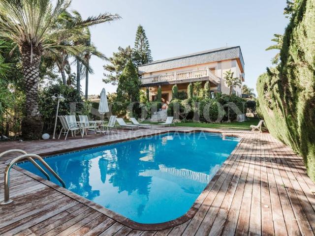 Casa en venta en Campolivar, l'Horta Nord