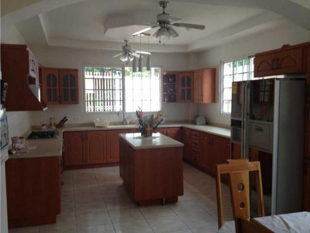 Vivienda de alto standing en alquiler Ciudad de Colón, Provincia de Colón