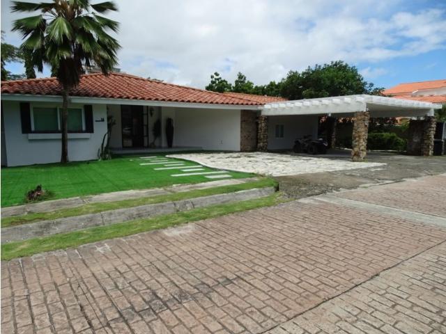 Casa alquiler en San Carlos
