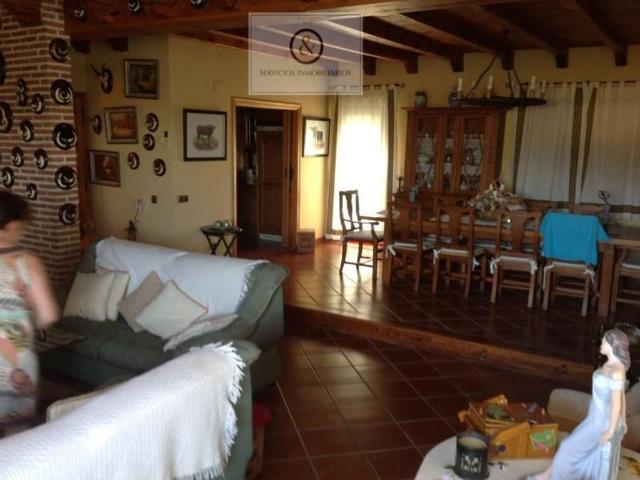 Chalet en venta en Candeleda, Castilla y León