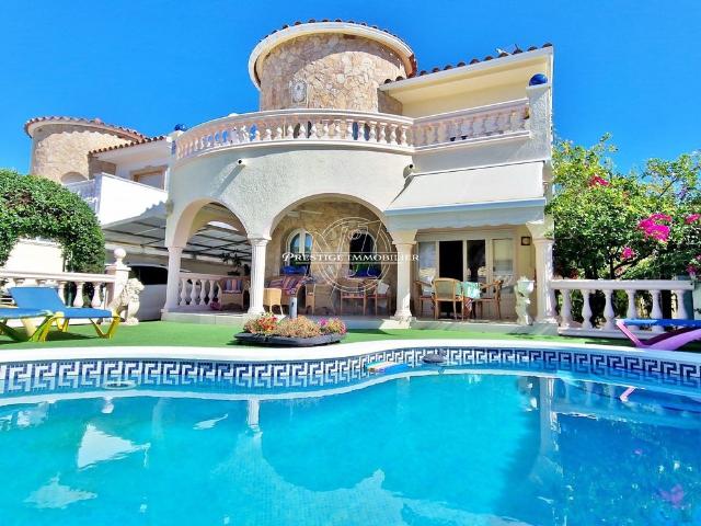 Chalet en venta en Alt Empordà, Catalunya