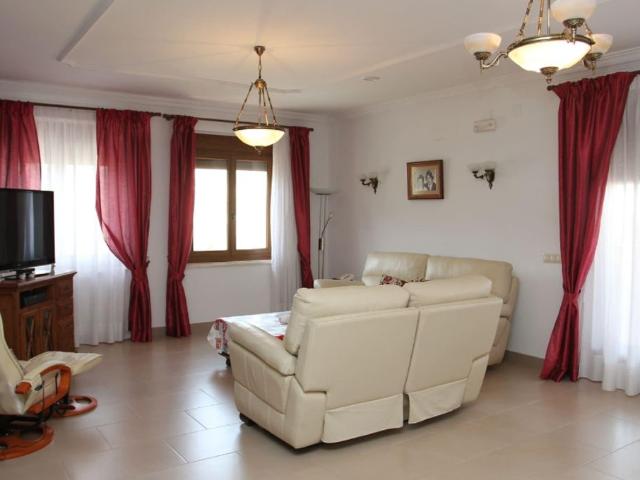 Chalet en venta en Guadalteba, Andalucía