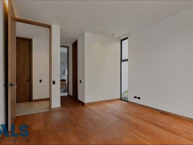 Vivienda de alto standing en venta El Bagre, Departamento de Antioquia