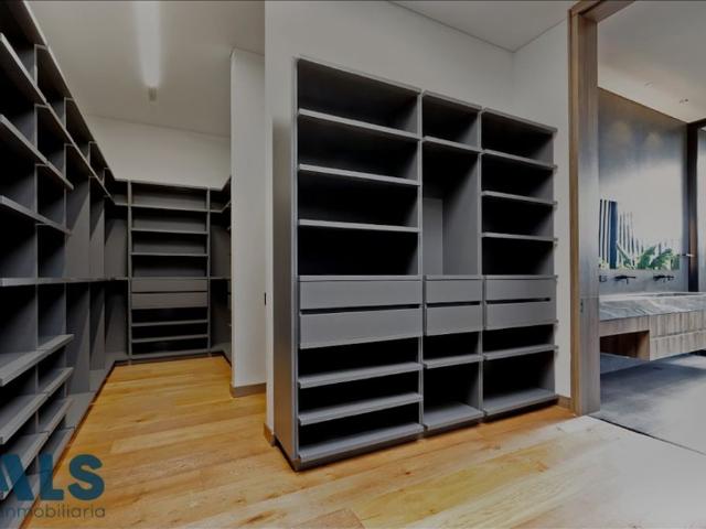 Vivienda de alto standing en venta El Bagre, Departamento de Antioquia