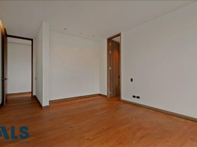 Vivienda de alto standing en venta El Bagre, Departamento de Antioquia