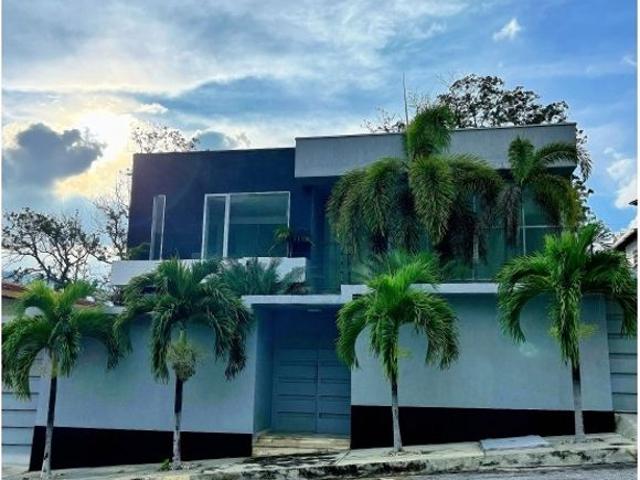 Casa en venta en Girardot, Aragua