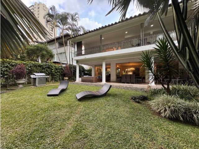Vivienda de alto standing en venta Medellín, Departamento de Antioquia