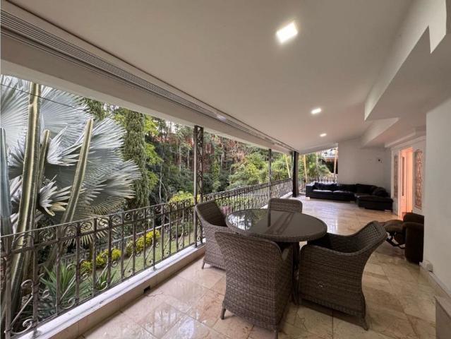 Vivienda de alto standing en venta Medellín, Departamento de Antioquia