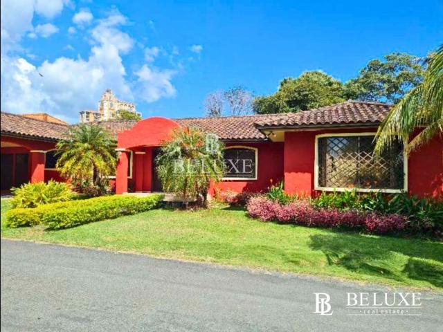 Vivienda de alto standing en venta Playa Coronado, Provincia de Coclé