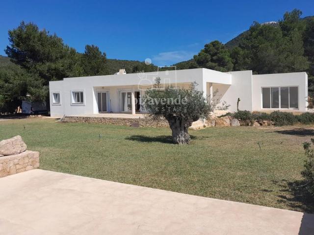 Chalet en venta en Sant Josep de sa Talaia, Eivissa