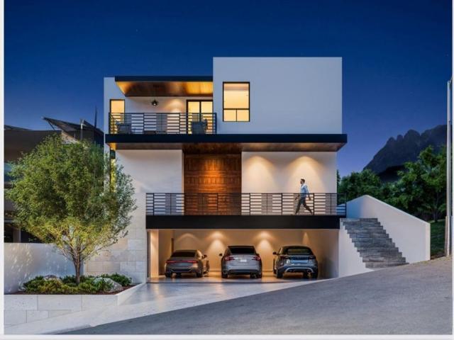 Casa en venta en San Pedro, Nuevo León