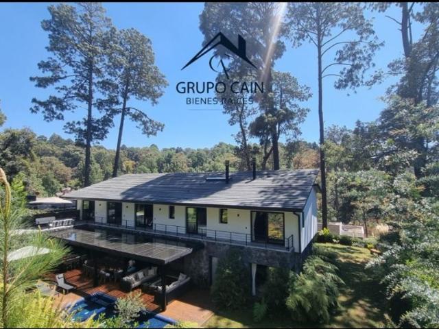 Casa en venta en Valle De Bravo