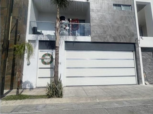 Casa en venta en Zamora, Michoacán