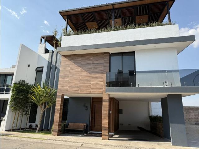 Casa en venta en Zamora, Michoacán