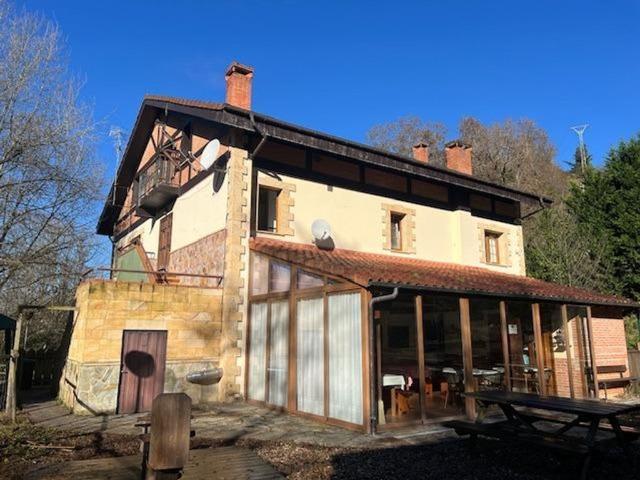 Chalet en venta en Santa María De Cayón, Cantabria