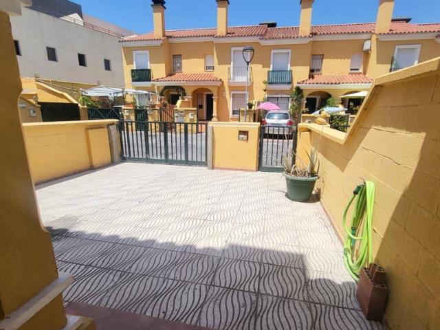 Chalet en alquiler en El Rinconcillo, Campo de Gibraltar