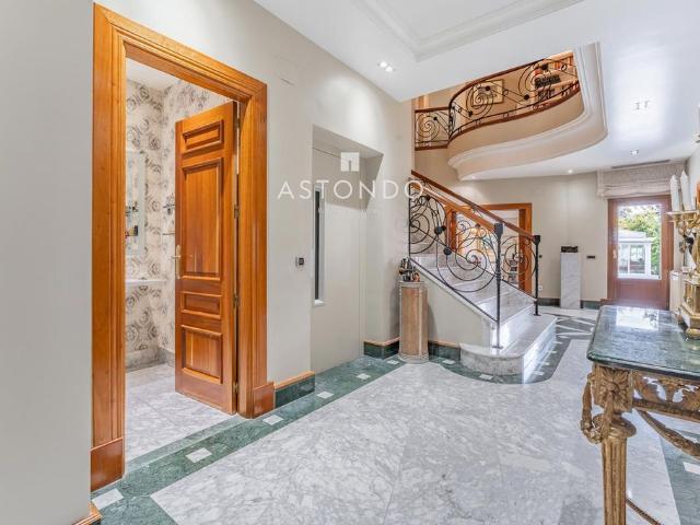 Chalet en venta en Hortaleza, Madrid