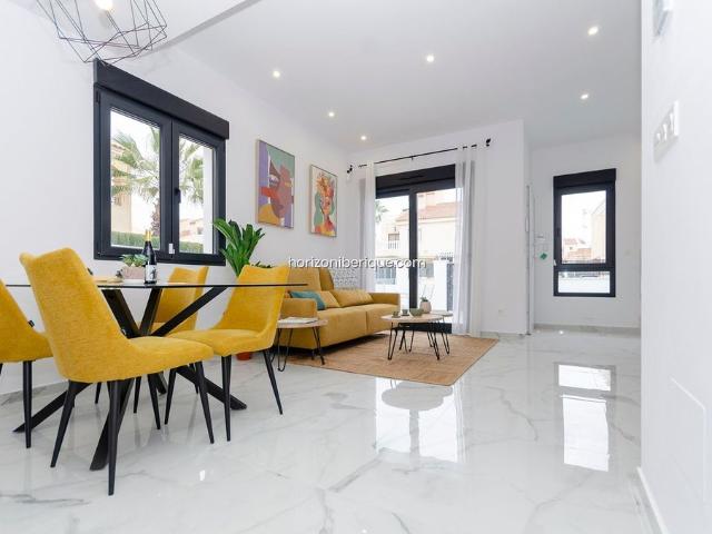 Chalet en venta en Urbanización El Chaparral, el Baix Segura / La Vega Baja