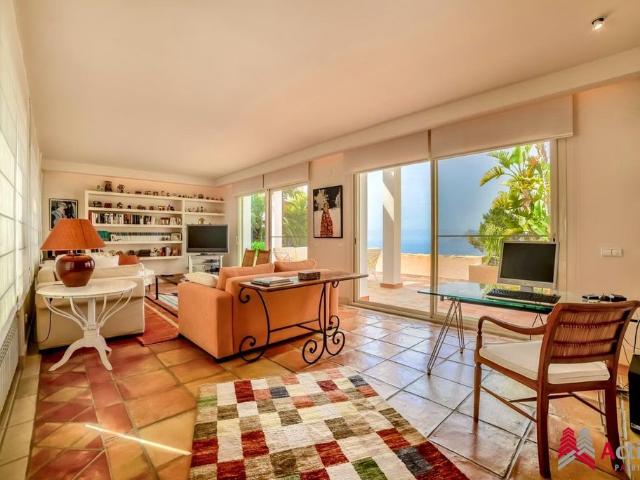 Chalet en venta en la Marina Baixa, Valencia