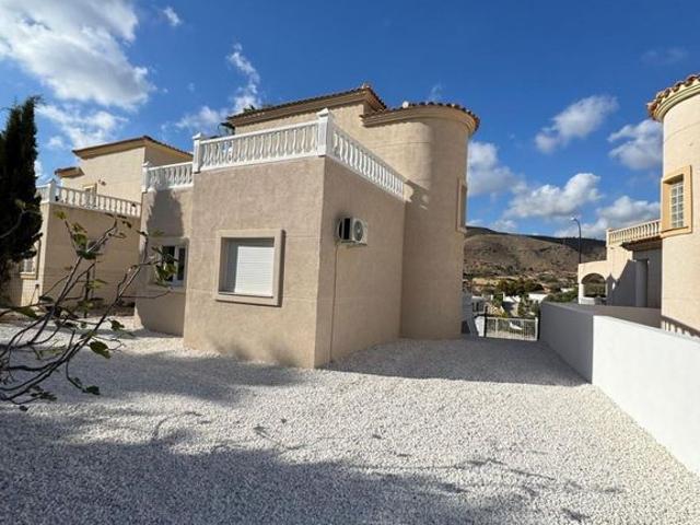 Chalet en venta en La Merced, l'Alacantí