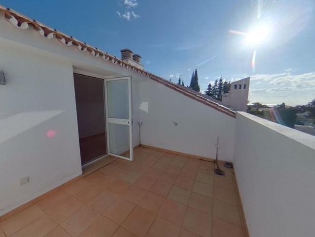 Chalet en venta en La Perla-Torremuelle, Costa del Sol Occidental